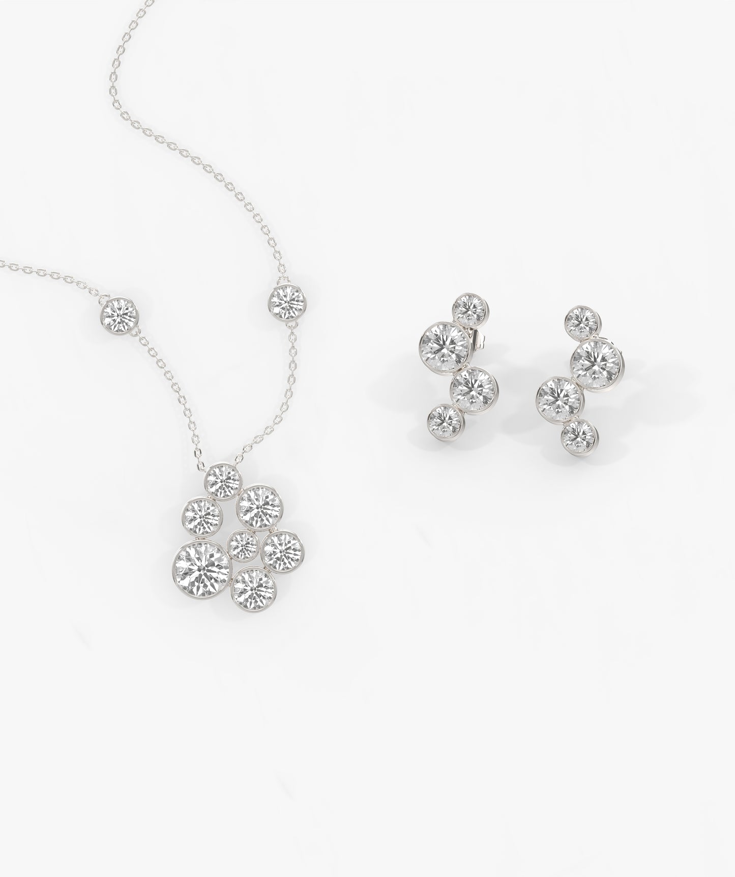 Minimalist 14K Gold Cluster Diamond Set