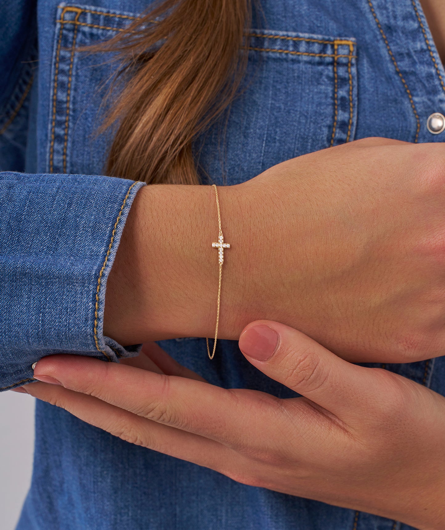 Linear Sparkle Diamond Bar Bracelet