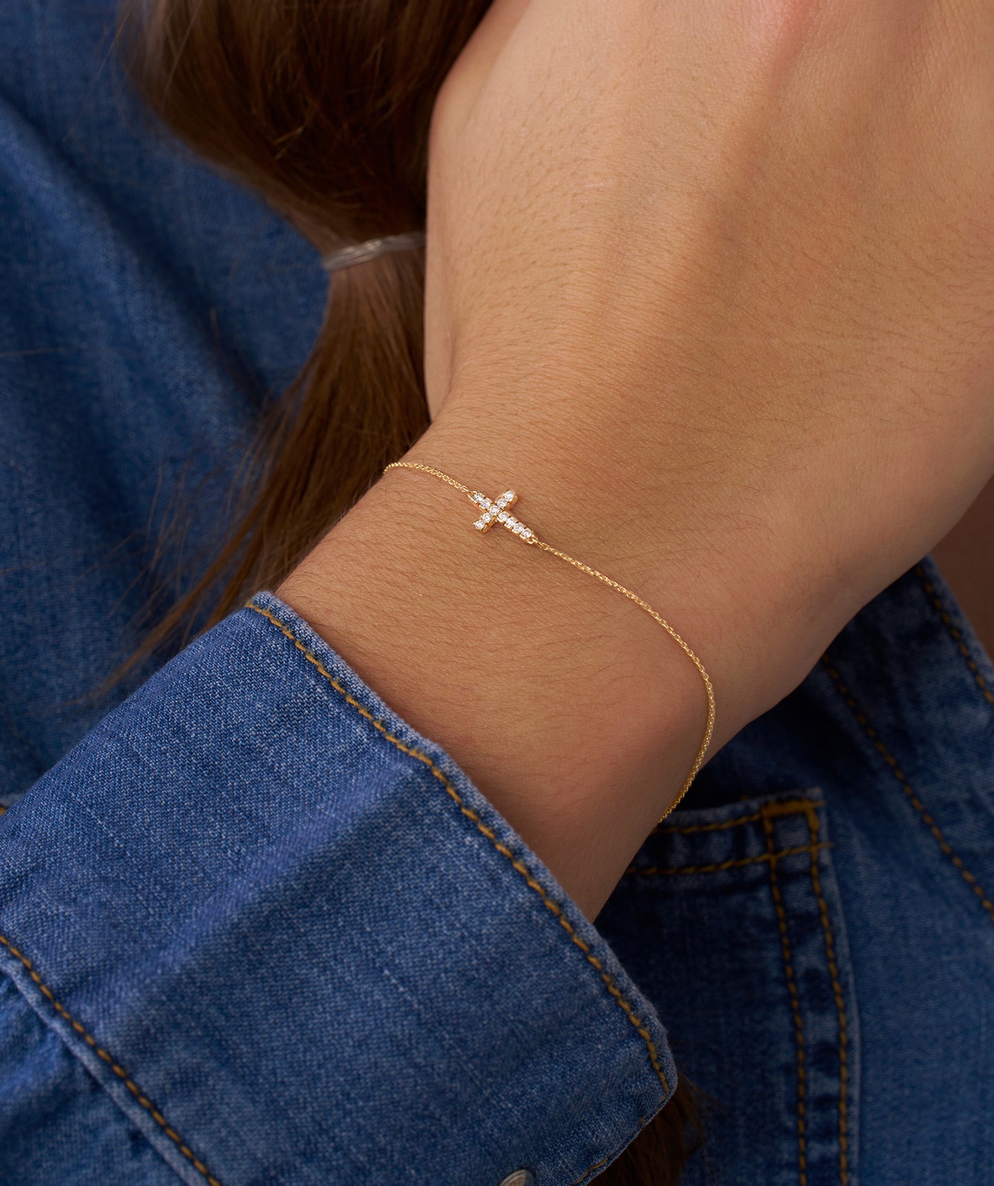Linear Sparkle Diamond Bar Bracelet
