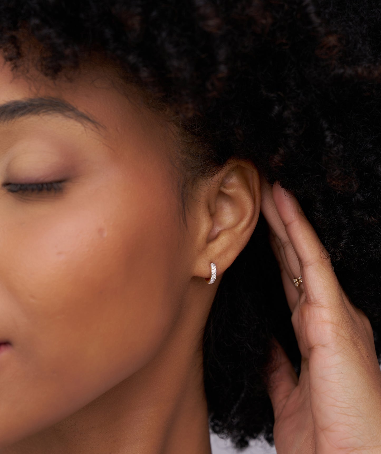 Classic 14K Gold Hoop Earrings