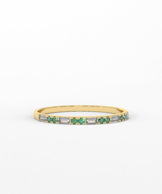 Elegant Diamond 14K Gold Ring