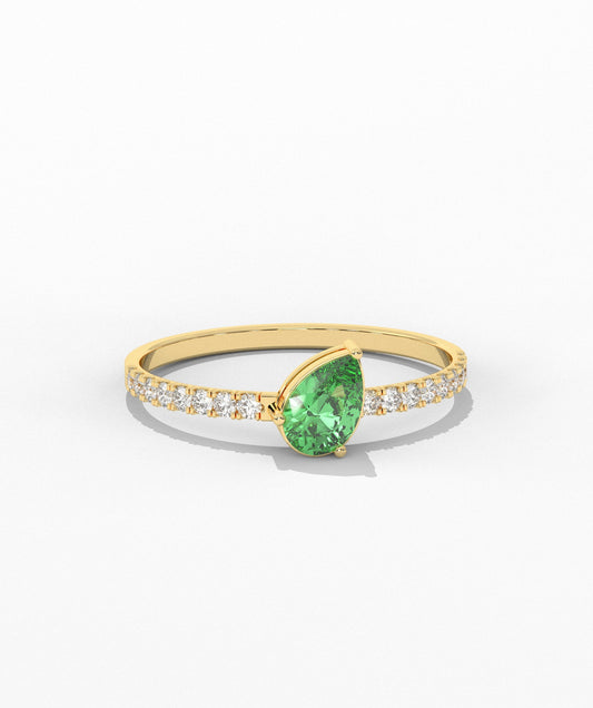 Pear-Shaped Green Gemstone Ring