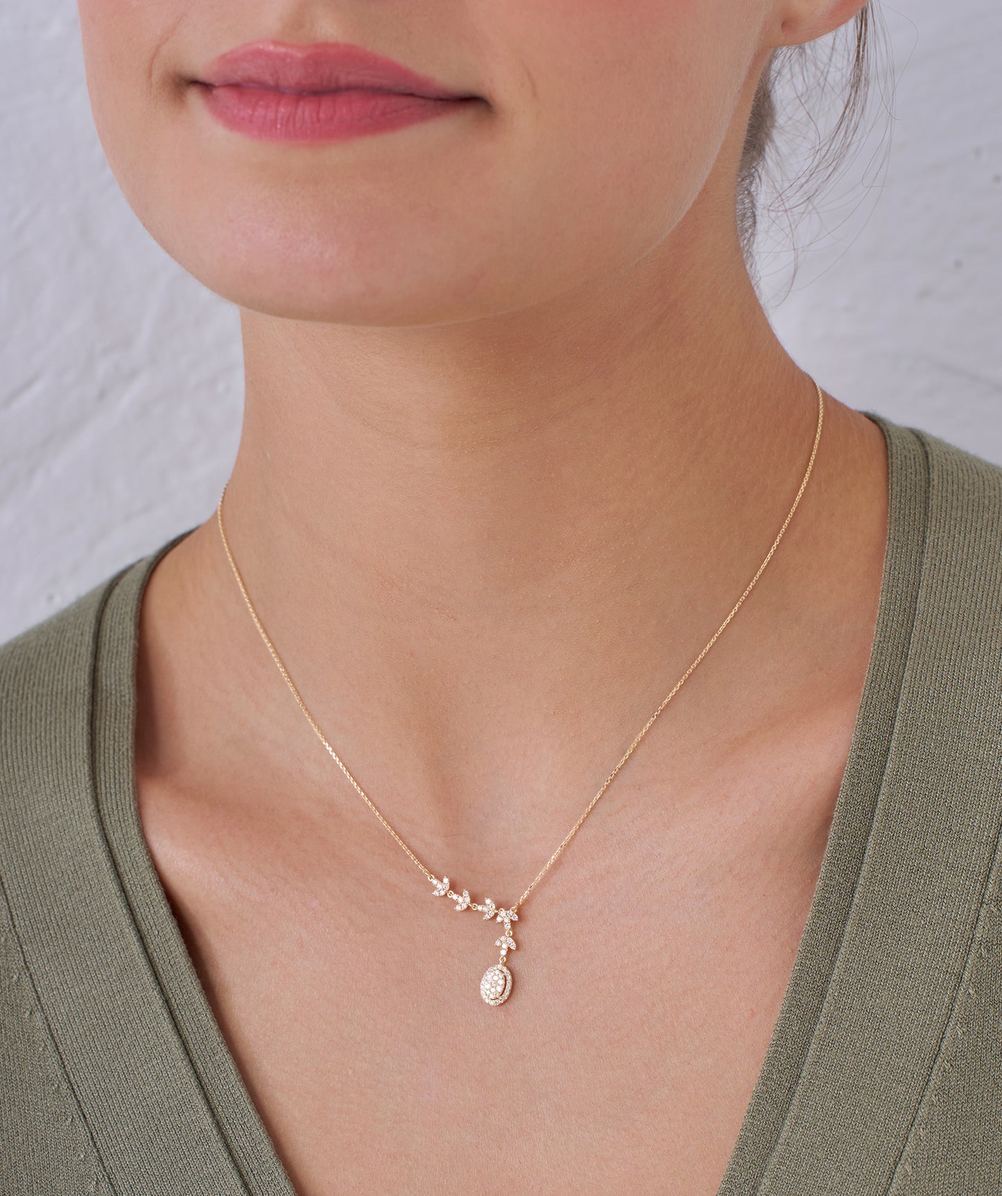 Gilded Leaf Diamond Pendant