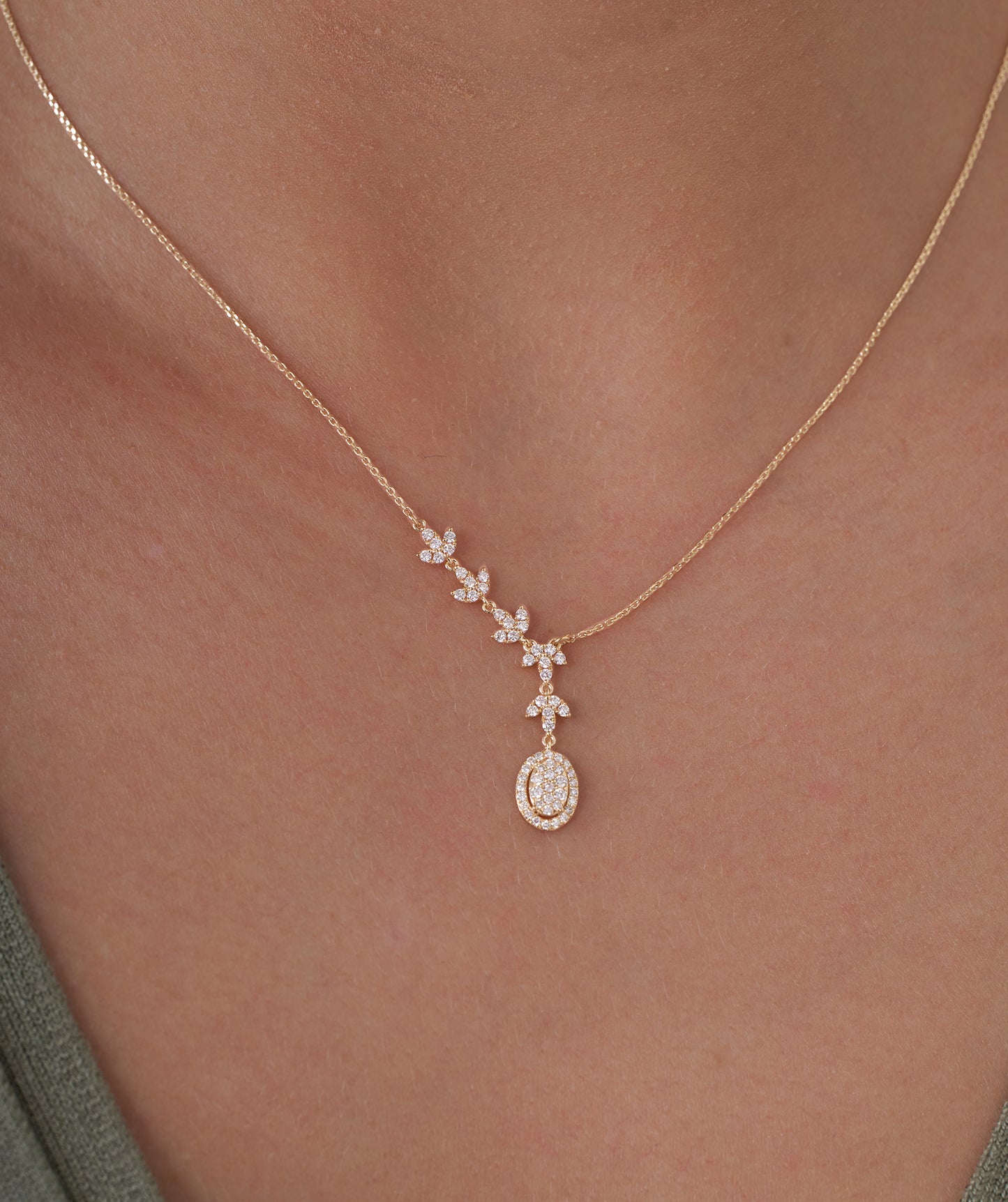 Gilded Leaf Diamond Pendant