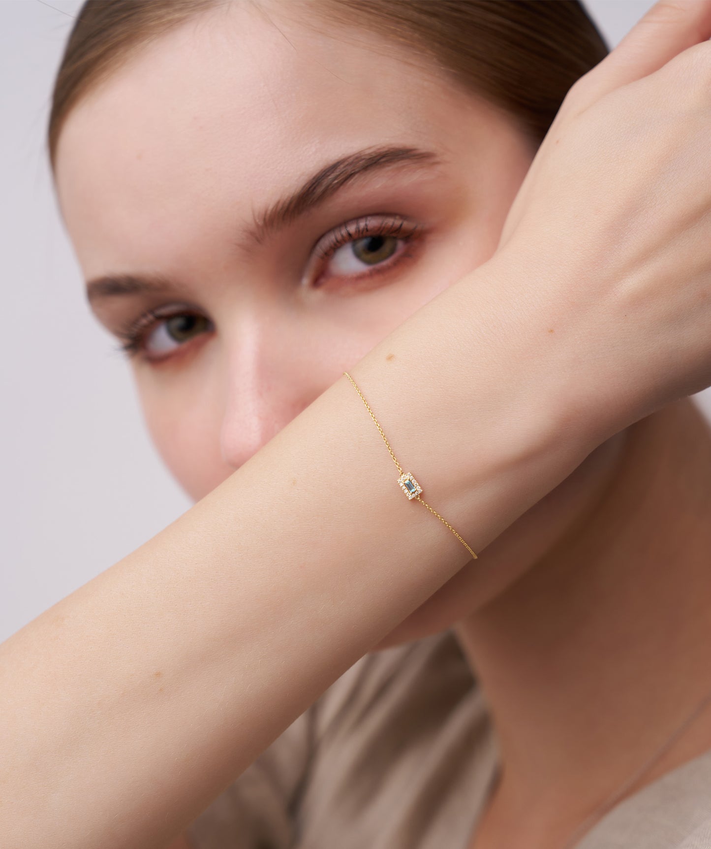 14K Gold Baguette Halo Bracelet
