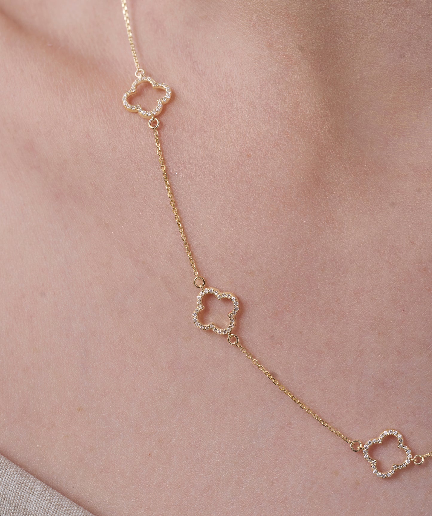 14K Gold Clover Chain Necklace