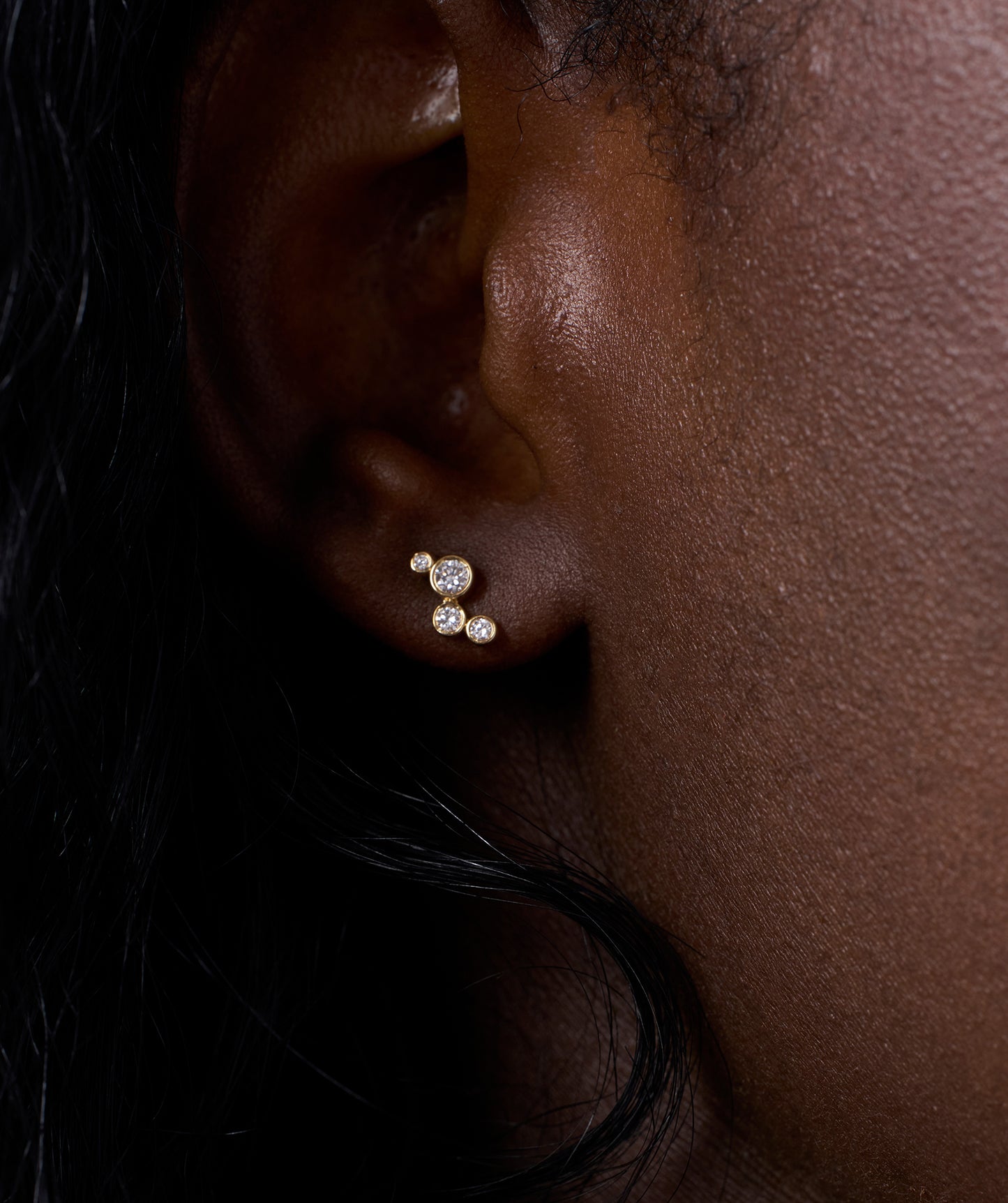 Minimalist 14K Gold Cluster Diamond Set