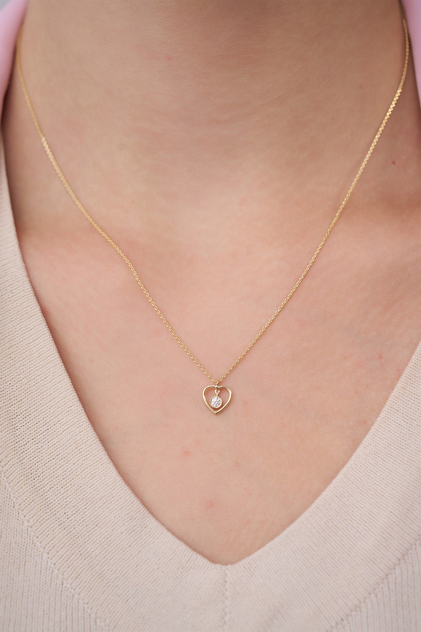Heart Necklace with Diamond