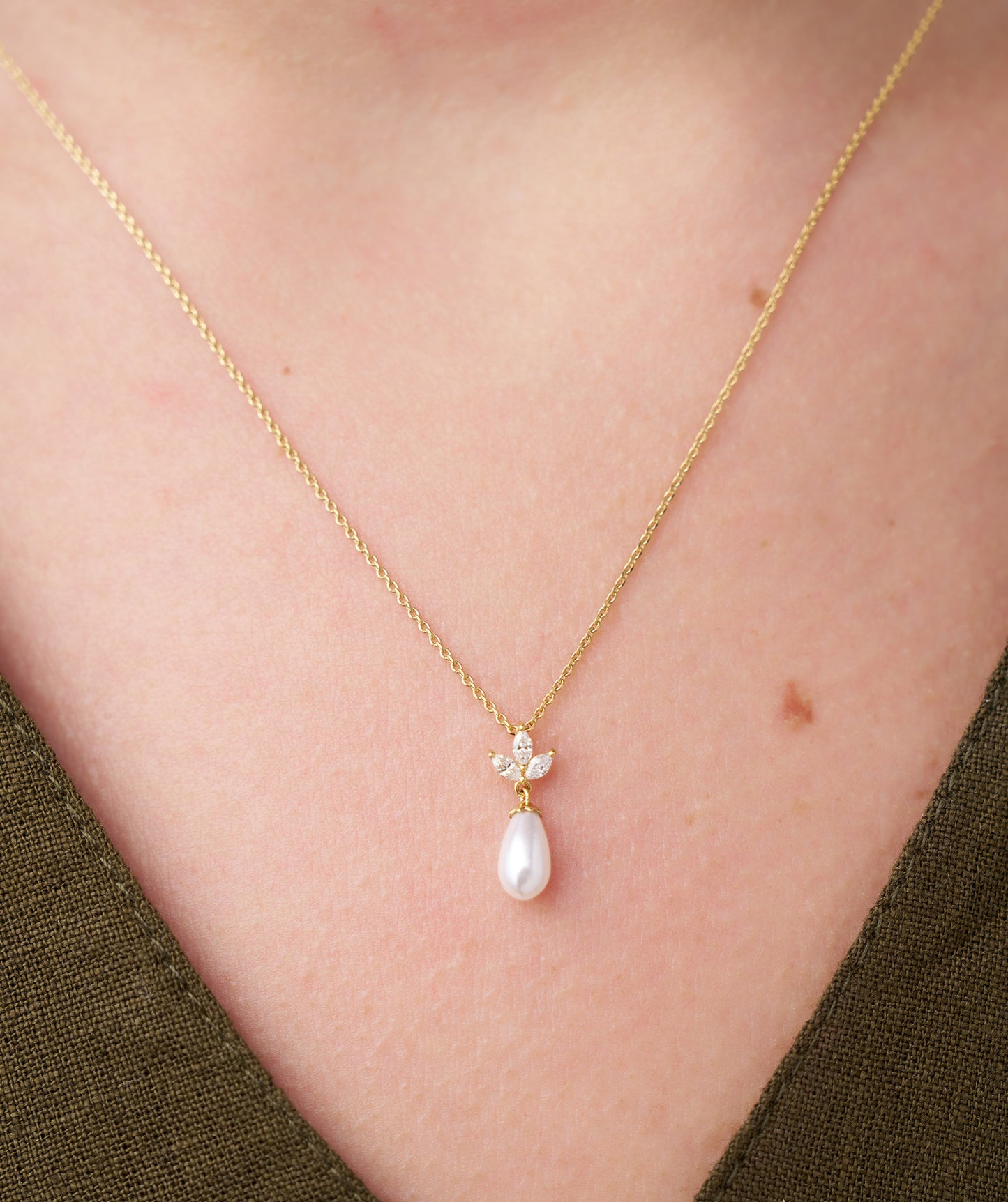 Exquisite White Teardrop Pendant