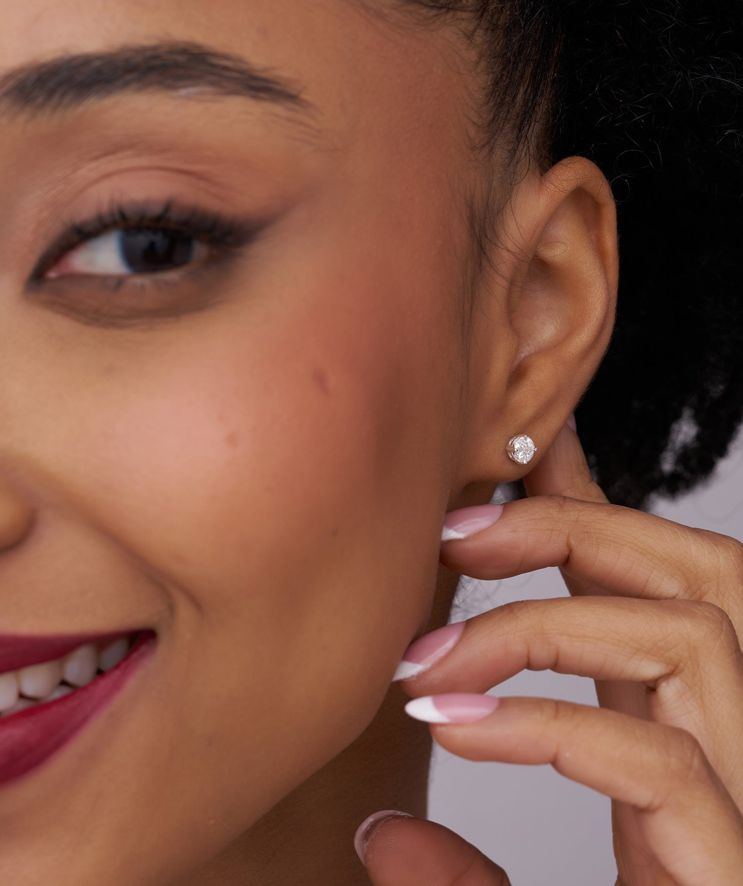 Round Diamond Earrings