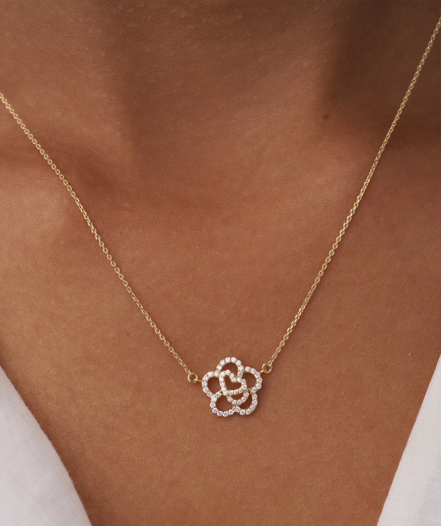 14K Gold Diamond Flower Necklace