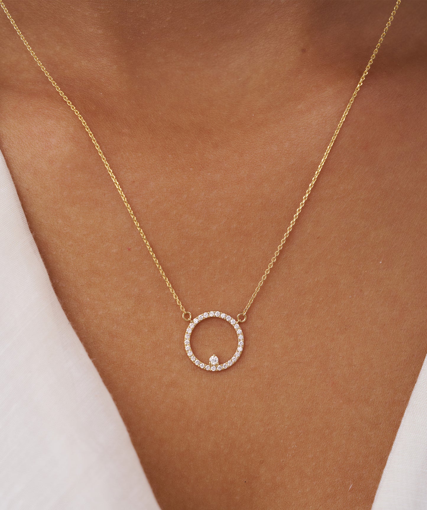 14K Gold Diamond Circle Necklace