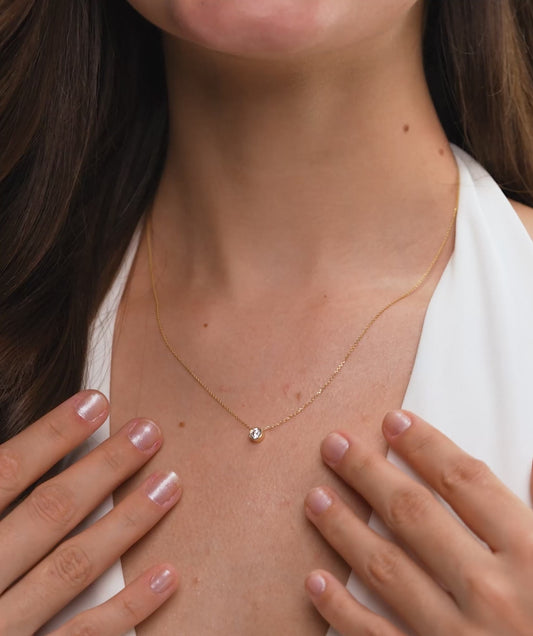 Elegant Diamond Necklace