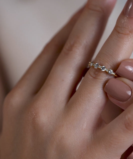 Precious Diamonds Gold Band