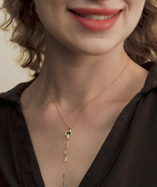 Emerald Green Circular Pendant Necklace