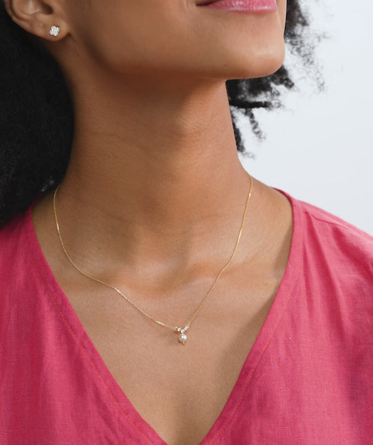 14K Gold Necklace with White Disc Pendant