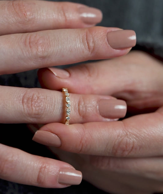 Marquise & Round Diamond Band