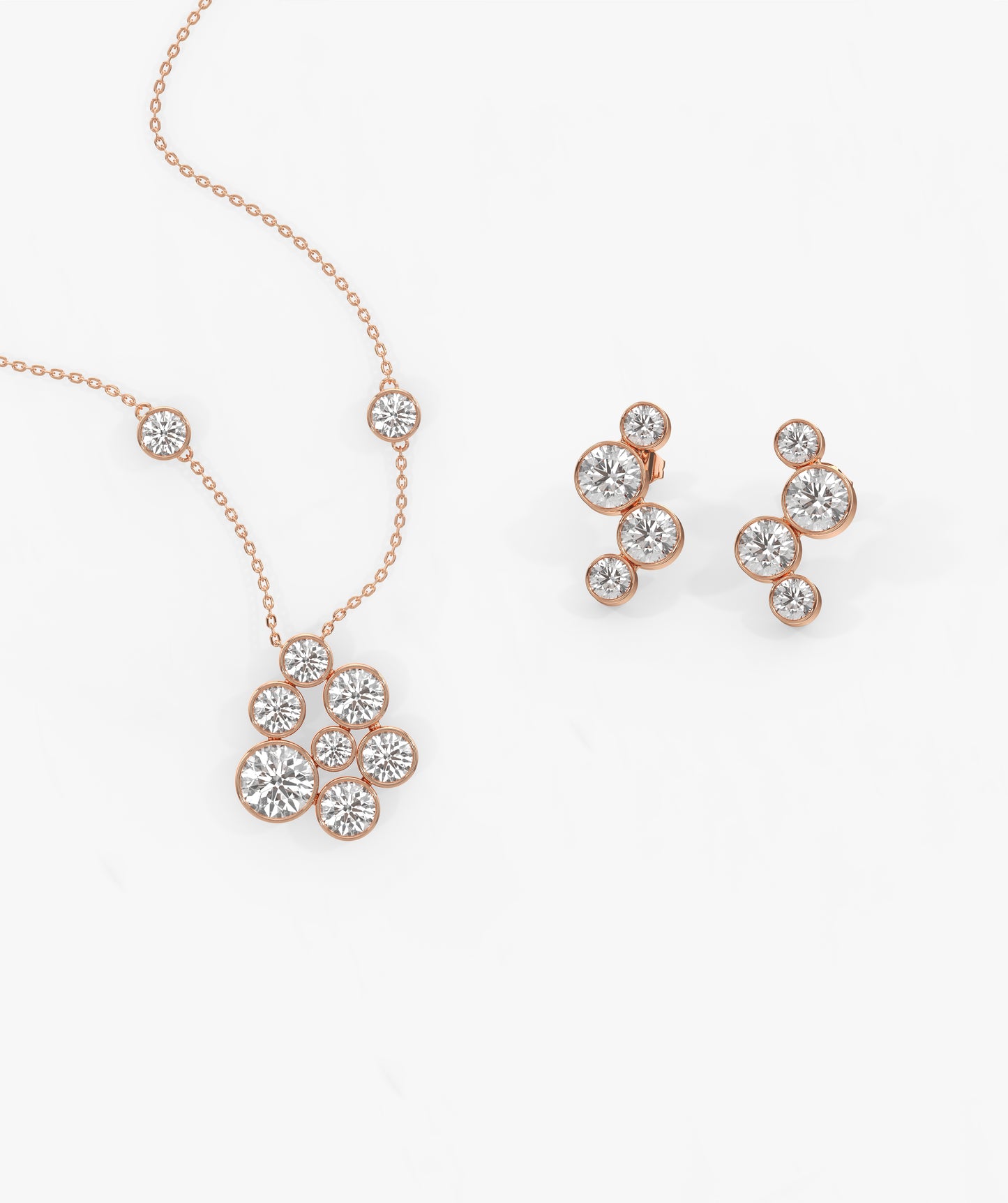 Minimalist 14K Gold Cluster Diamond Set