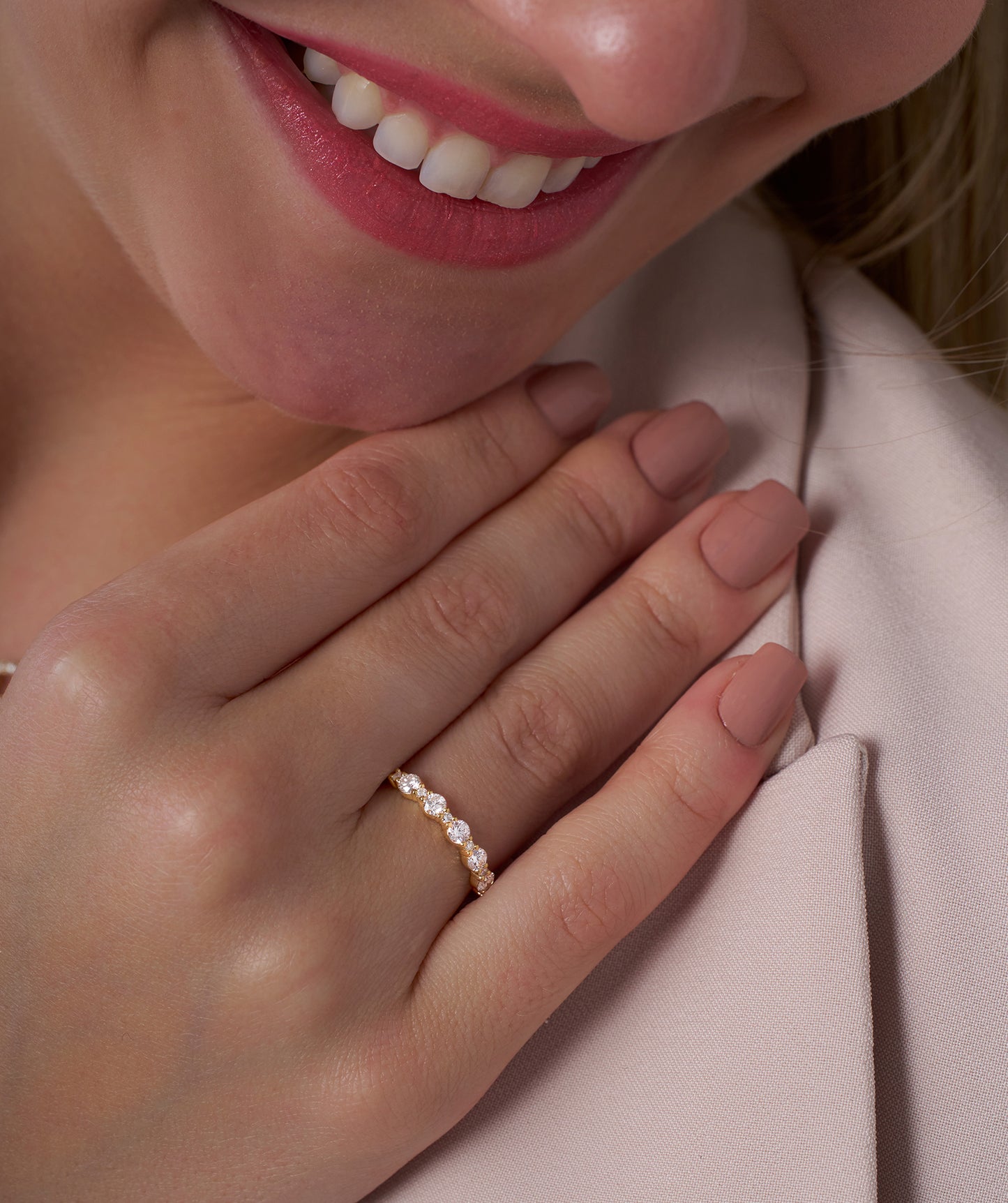 Precious Diamonds Gold Band