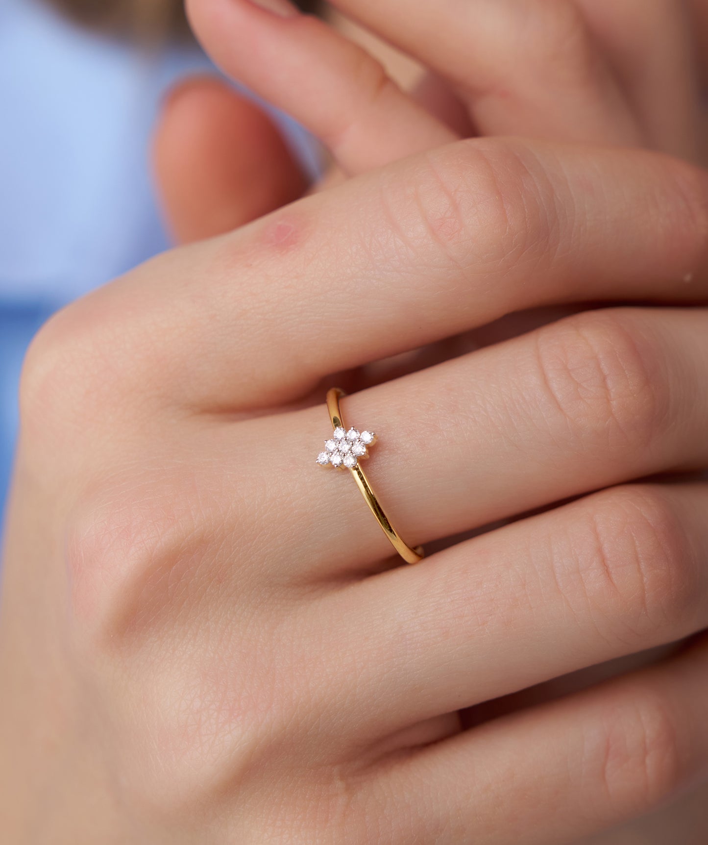 Gold Ring with Diamond Cluster