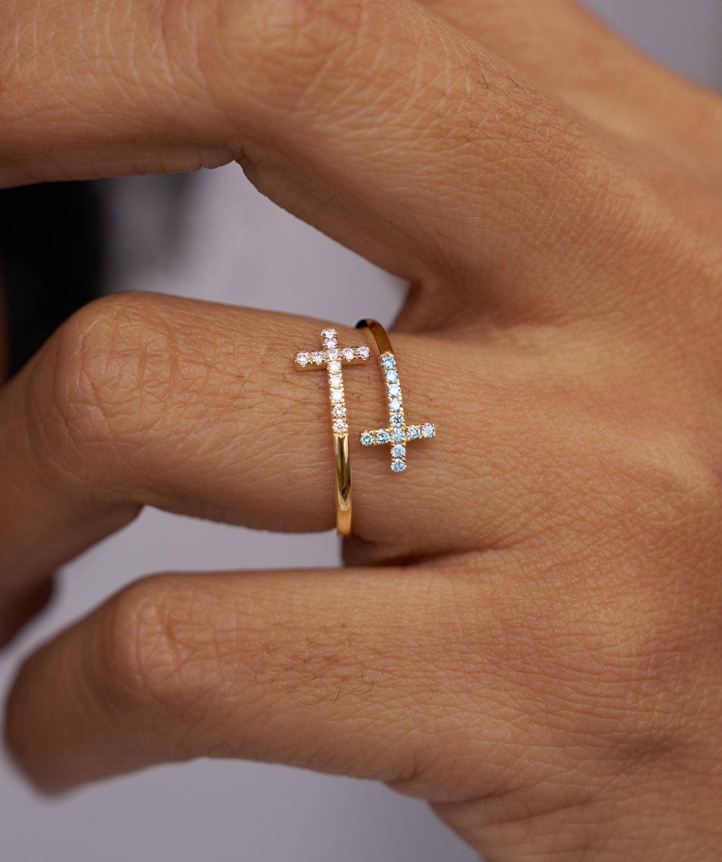 Double Cross Ring