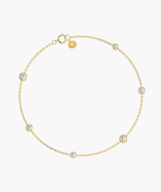 Bezel Diamond Station Bracelet In Yellow Gold 