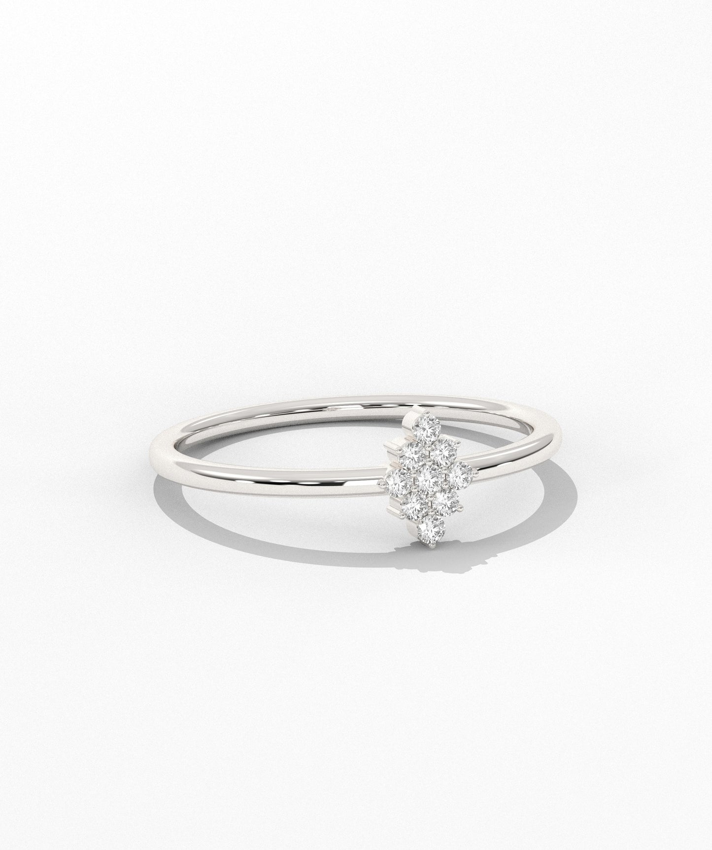 Gold Ring with Diamond Cluster