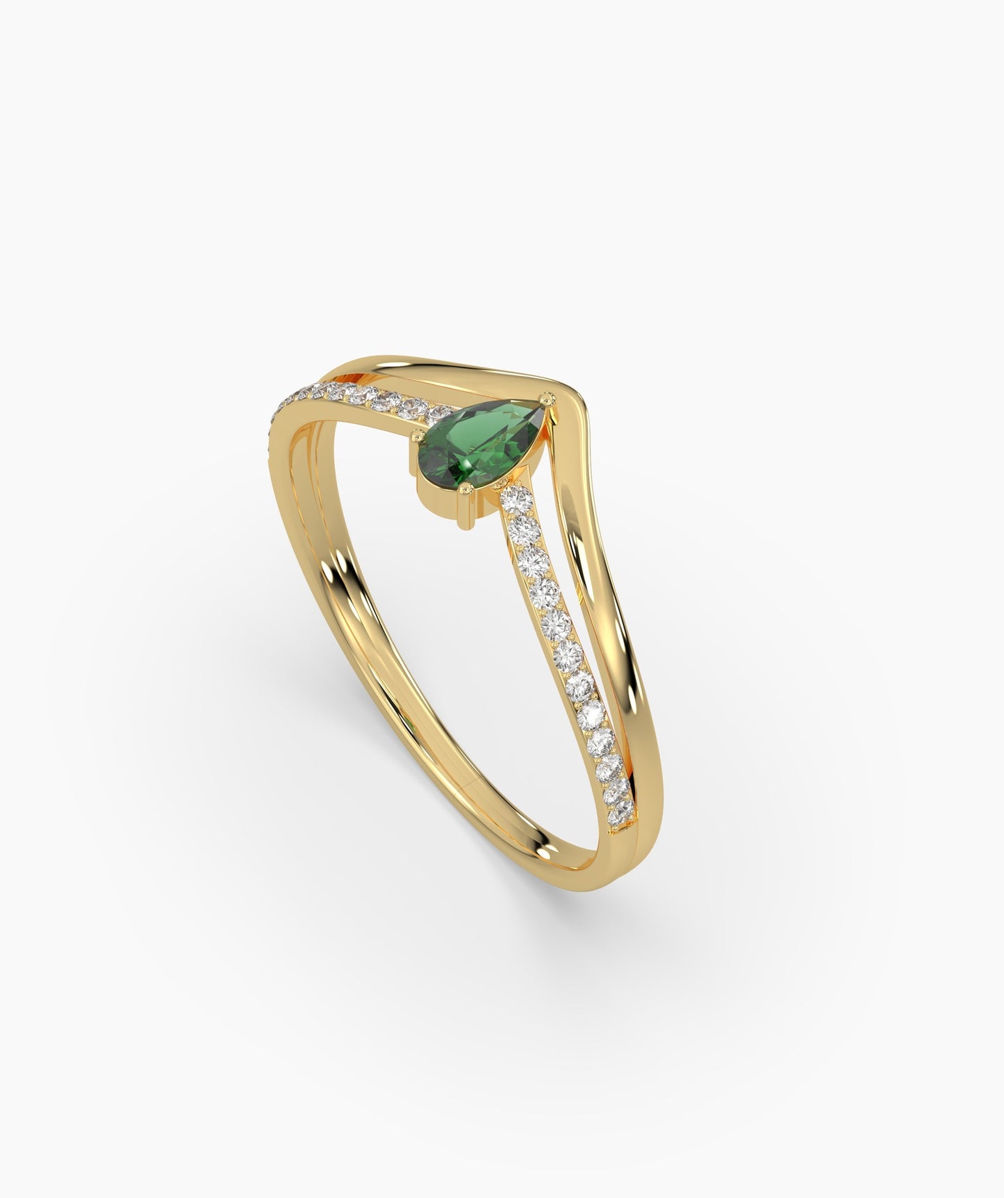14K Gold Green Diamond Ring