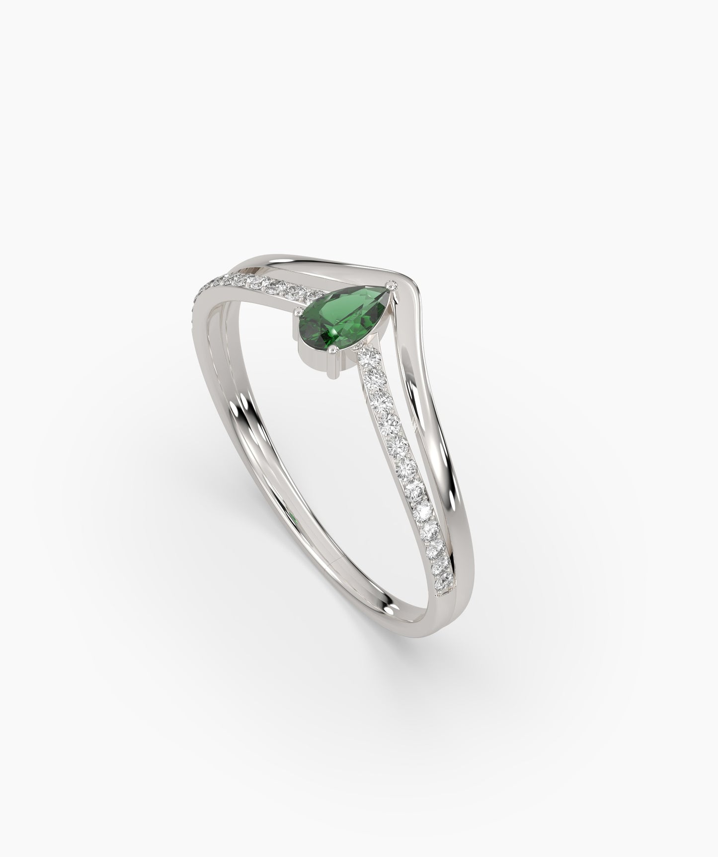 14K Gold Green Diamond Ring
