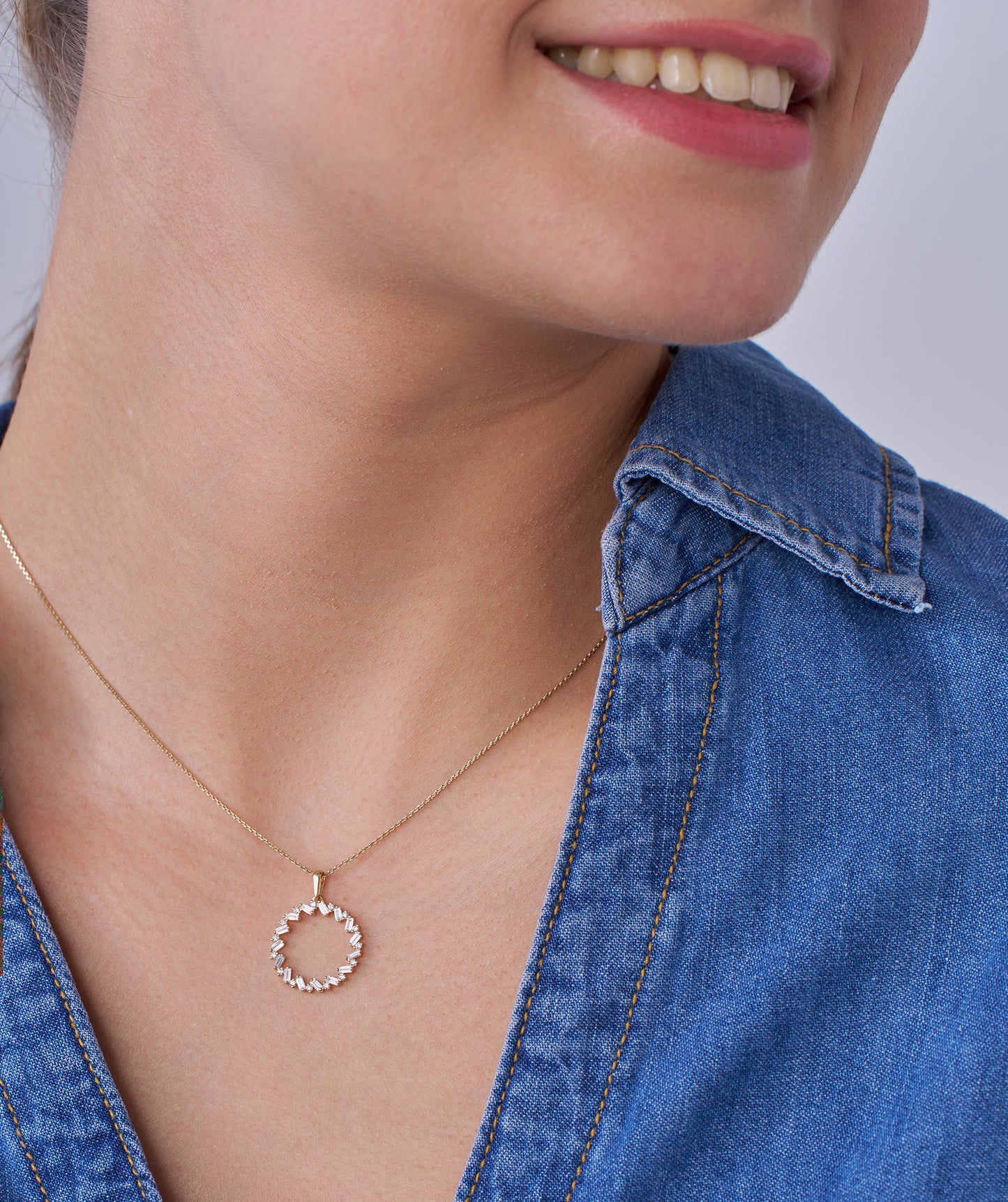 Elegant Circle Minimalist Diamond Jewelry Set