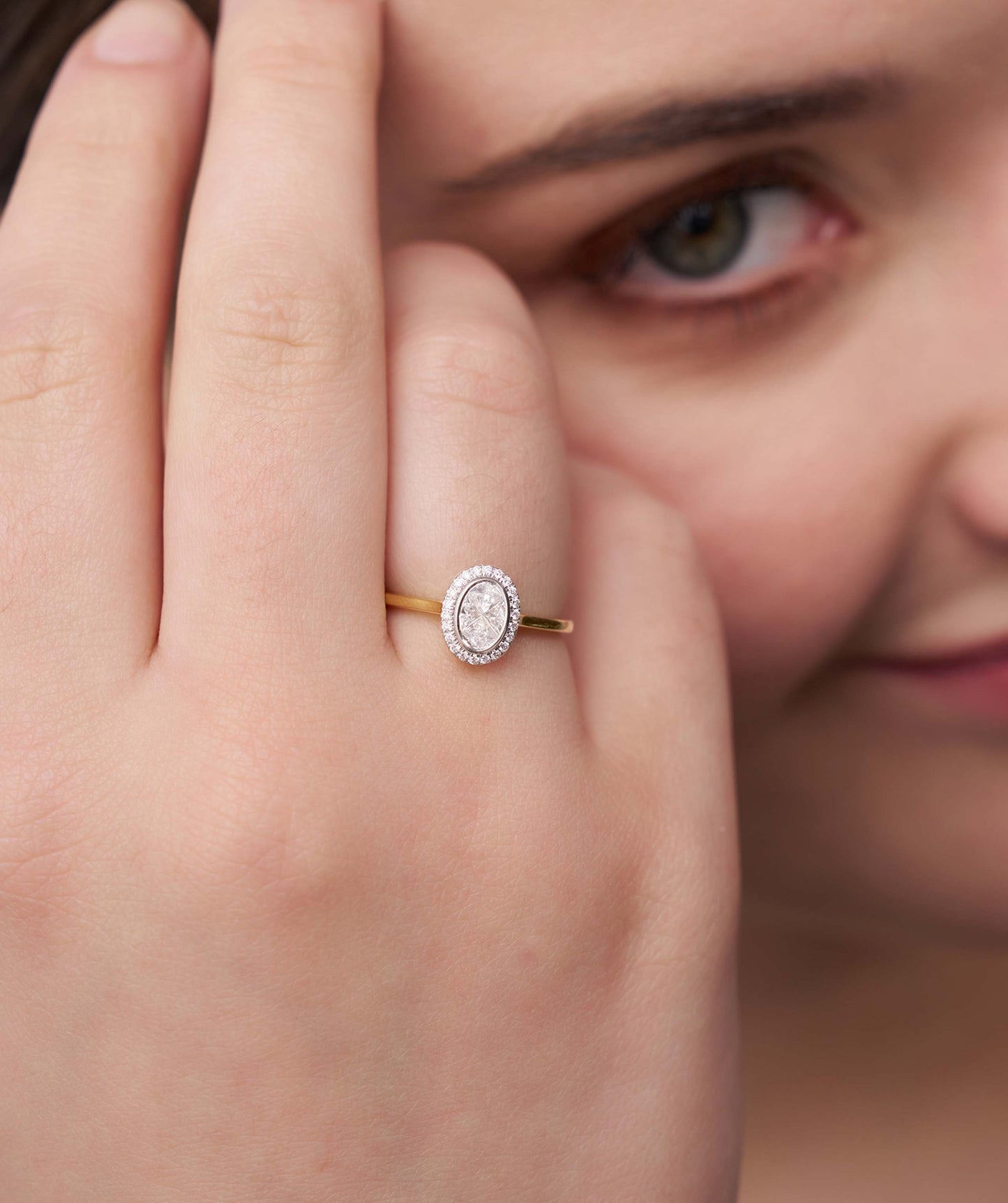 Oval Diamond Ring