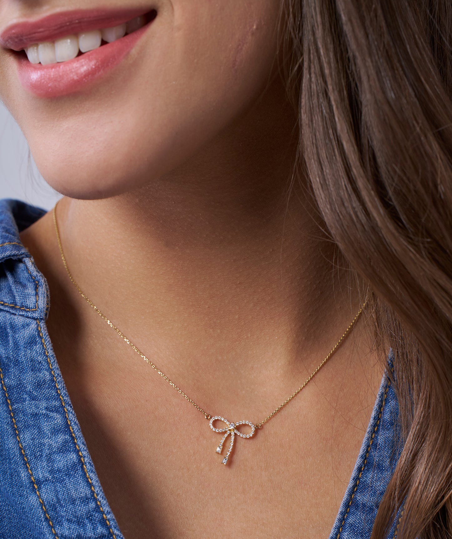 Minimalist 14K Gold Diamond Bow Set