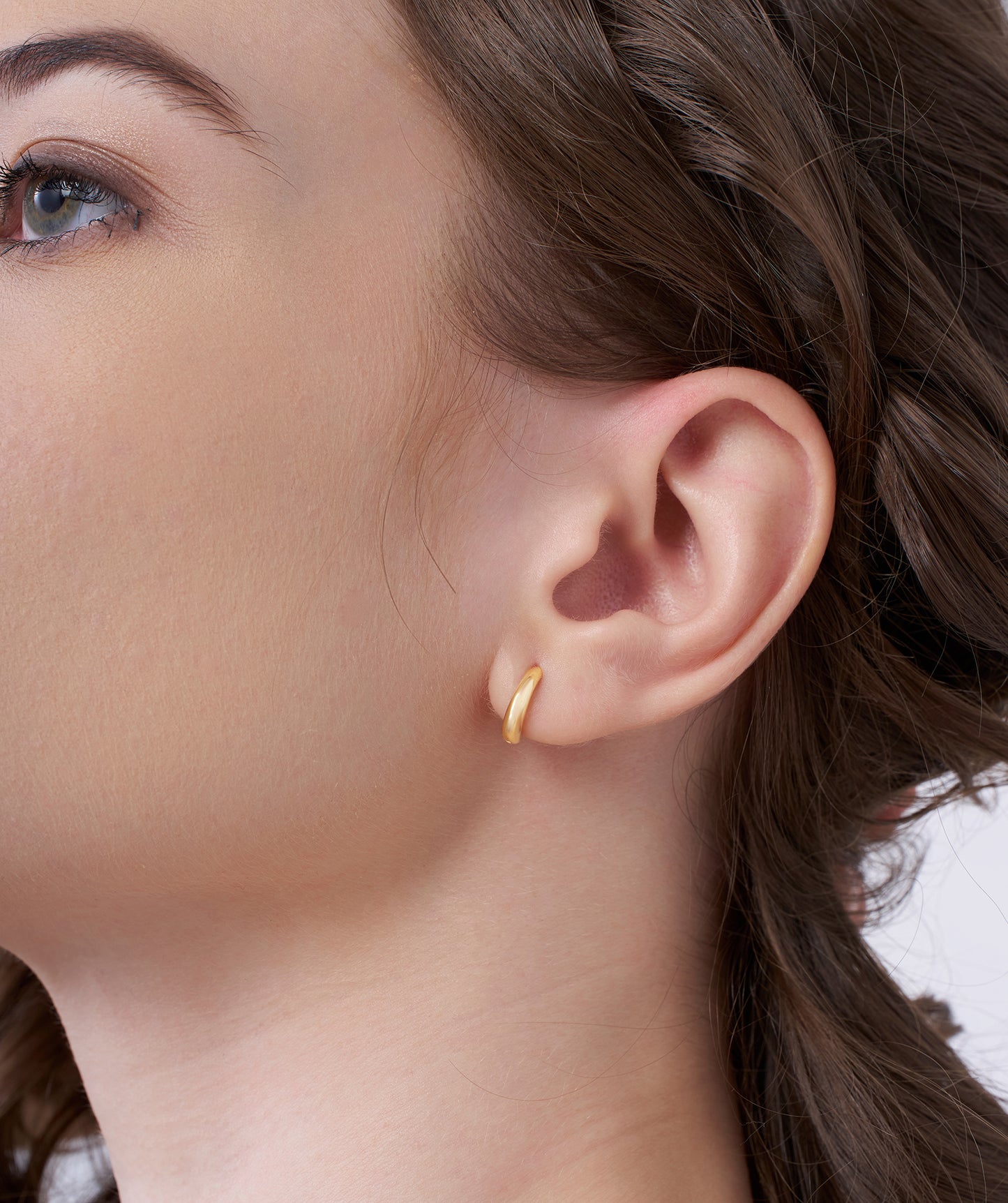 Sleek Elegance Gold Hoops