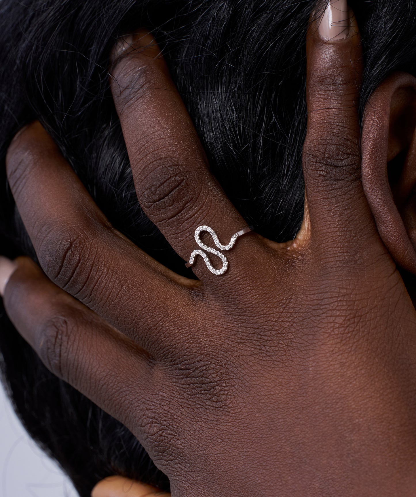 Serpentine Elegance Diamond Ring