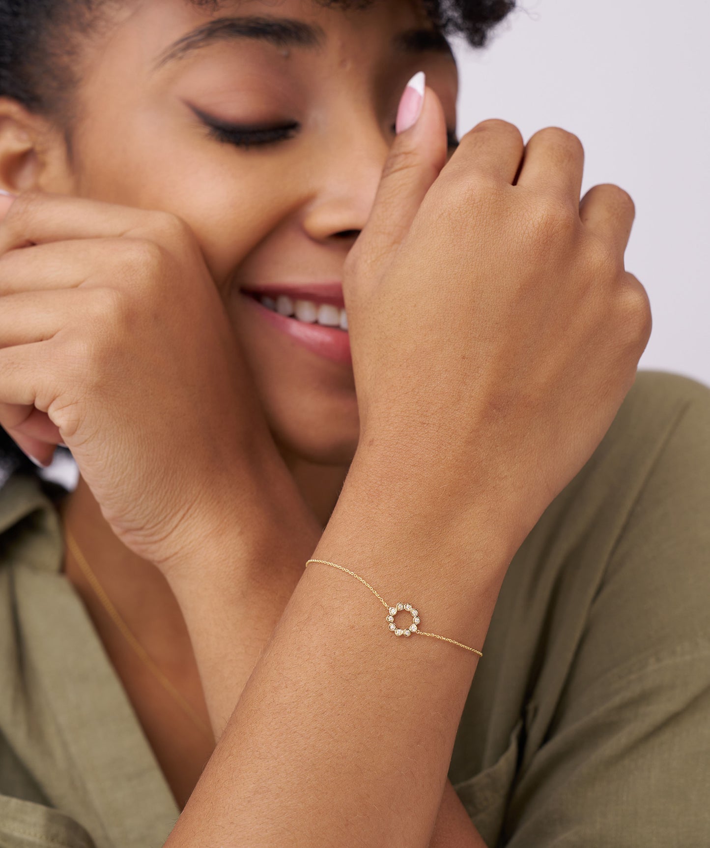 Diamond Bezel Circle Bracelet