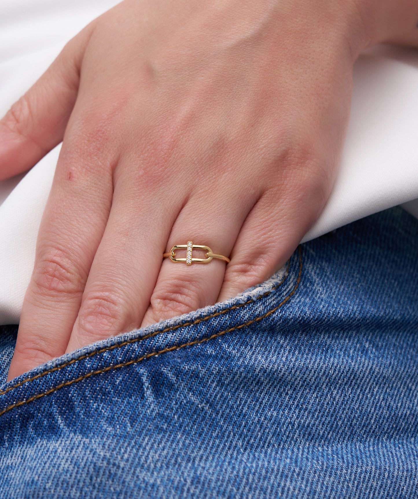 14K Gold Link Ring with Pavé Bar