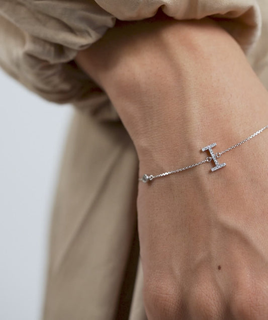 14K Gold "I" Initial Diamond Bracelet