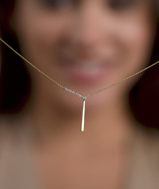 Linear Elegance 14K Gold Necklace