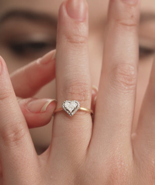 Love’s Glow 14K Gold Heart Ring