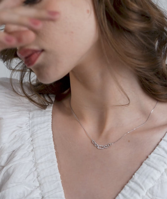 Elegance Diamond-Linked Necklace
