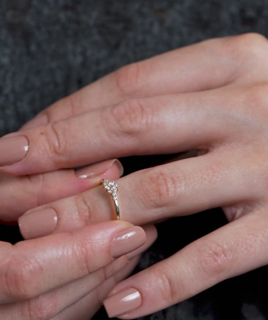 Cluster Diamond Tapered Ring