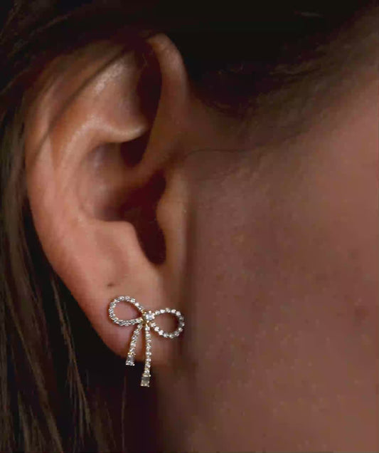 Minimalist 14K Gold Diamond Bow Set