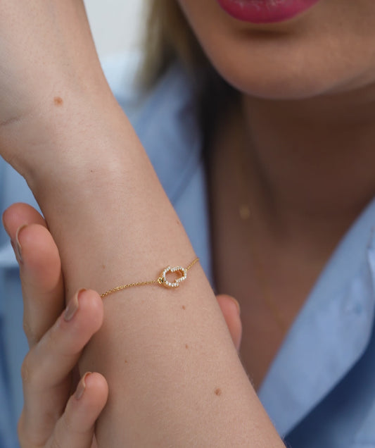 Dainty Horseshoe Gold Bracelet