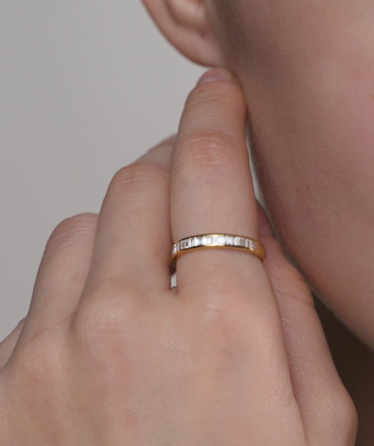 Baguette Diamond Channel-Set Band