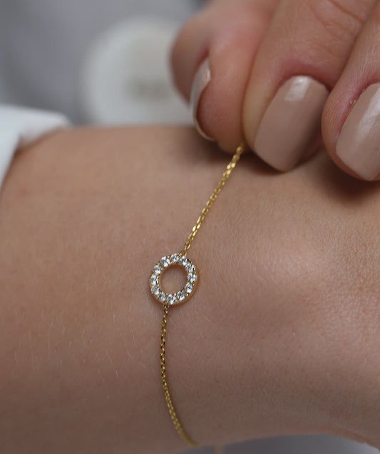14K Gold Open Circle Bracelet