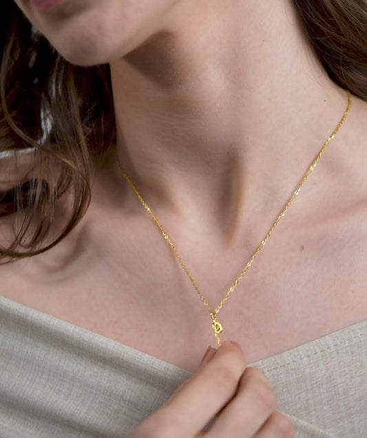 14K Gold Vertical Name Necklace