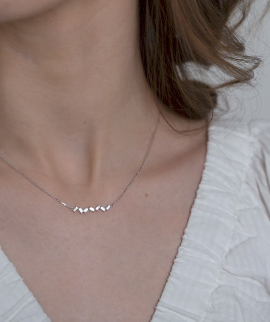 Zig Zag Shine Diamond Necklace