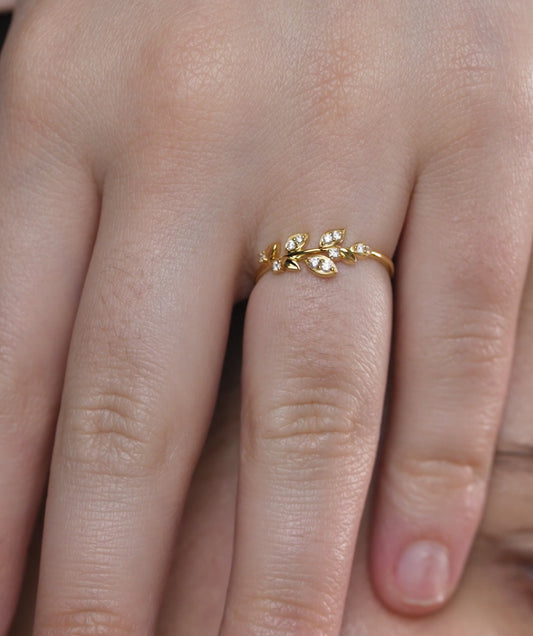 14K Gold Diamond Leaf Ring