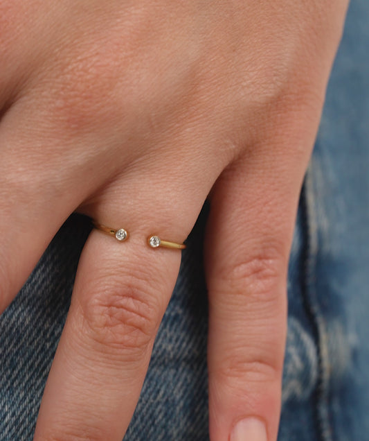 Two-Point Diamond Open Band