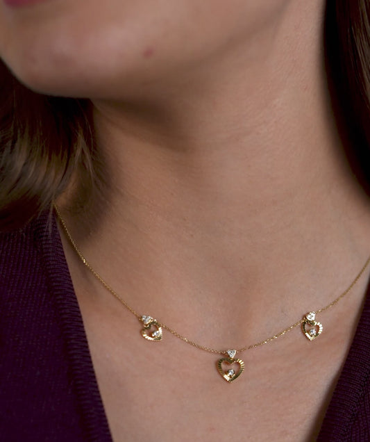14K Gold Heart Medallion Necklace
